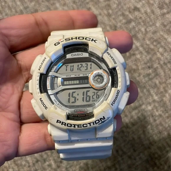 Casio G-SHOCK DIGITAL GD-110-7JF